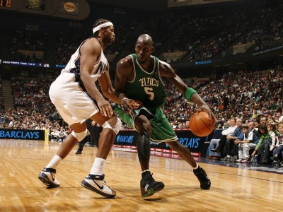 开云体育-武切维奇关键回合不手软，灰熊力克北京队