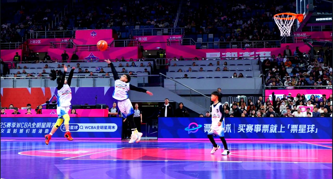 篮球明星们在国际赛场上大放异彩