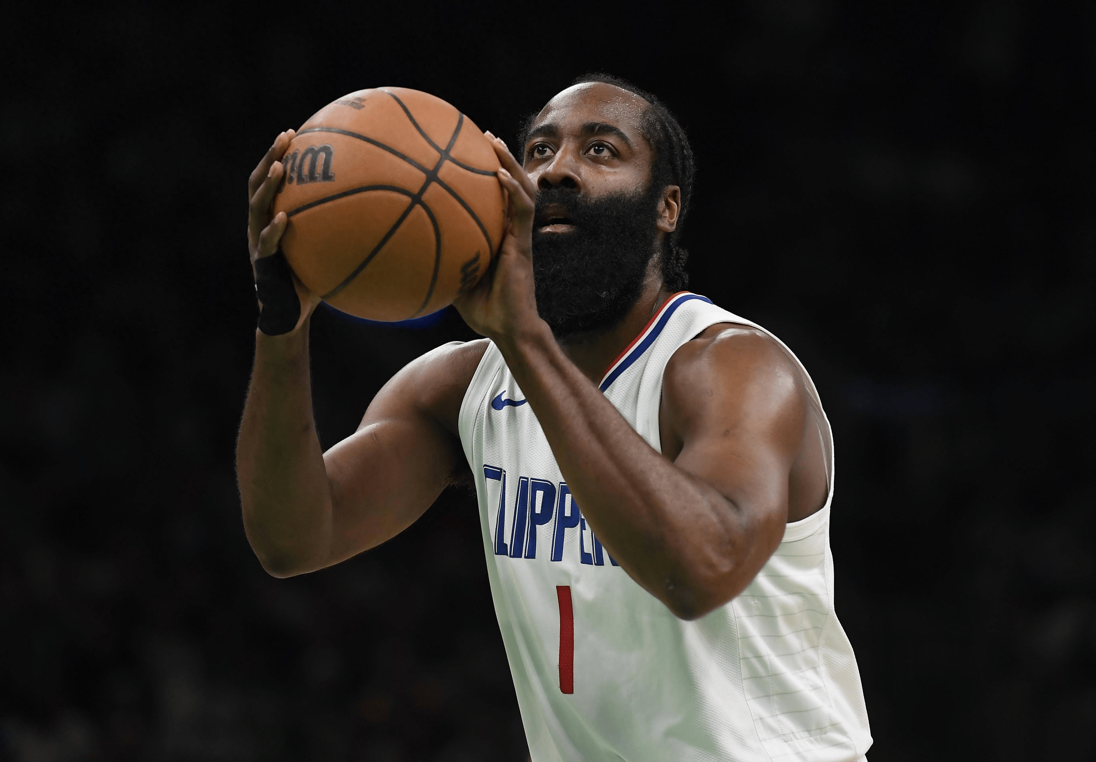 快船大胜篮网，取得四连胜