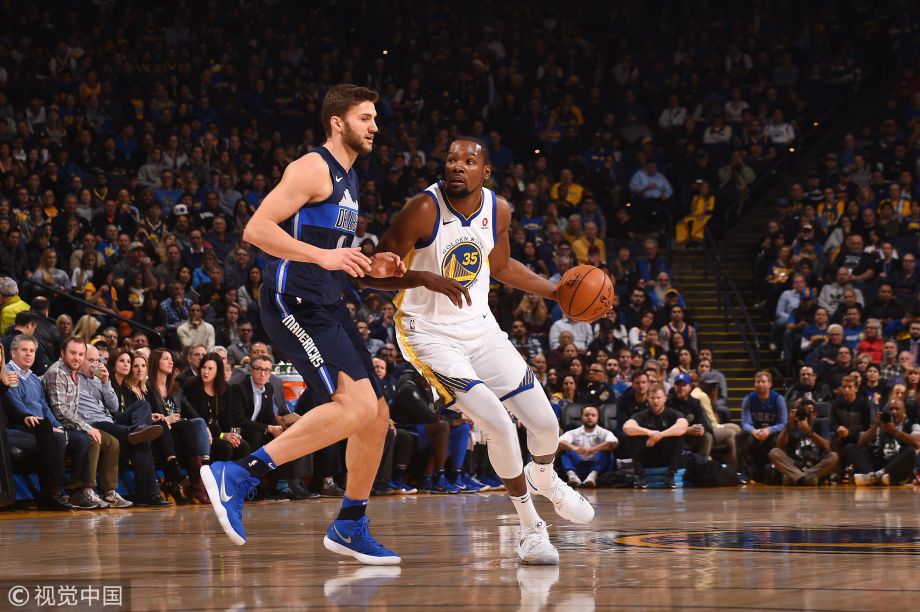 开拓者擒小牛取三连胜