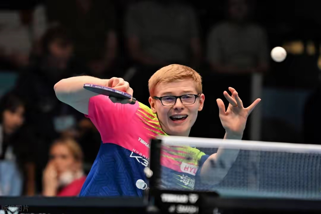 包含波兰乒乓球队绝杀韩国乒乓球队，奥恰洛夫惊艳世界的词条