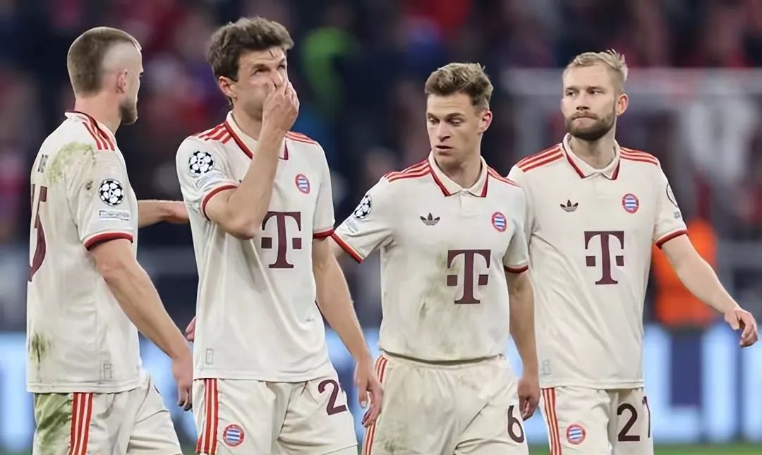 包含拜仁轻取葡萄牙,罗本制霸全场的词条 包含拜仁轻取葡萄牙,罗本制霸全场的词条