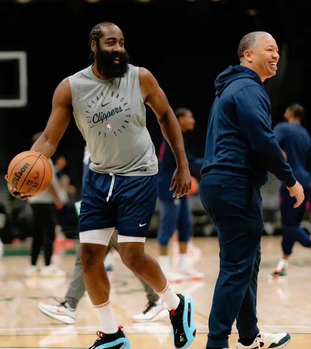 快船绝杀灰熊，欧文关键制胜