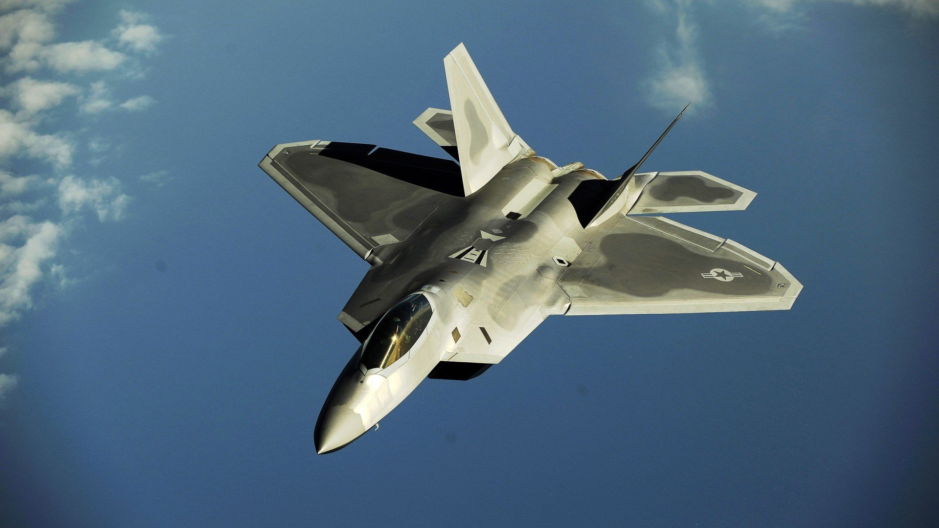 长夜中，唯有扛起星辰的人