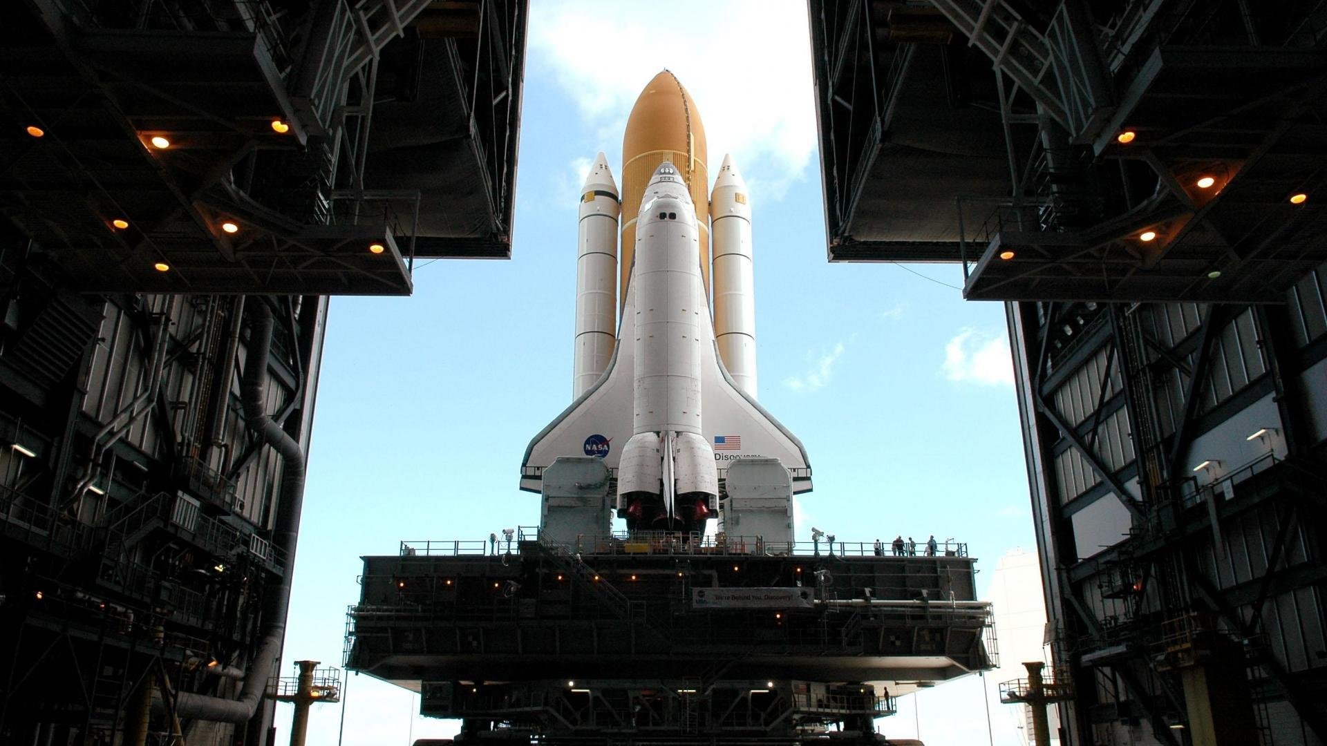 双线狂飙,莱万帽子戏法引爆赛场,克罗地亚压哨绝杀点燃激情